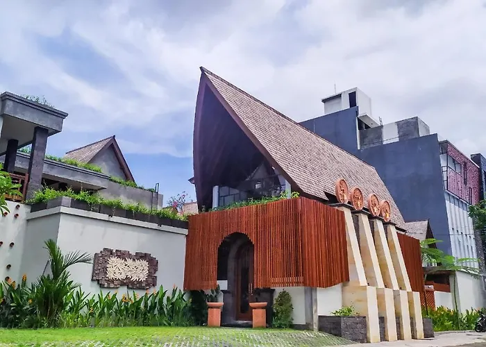 Kusuma Living And Hotel