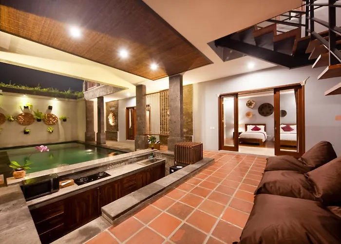 Kusuma Living And Hotel
