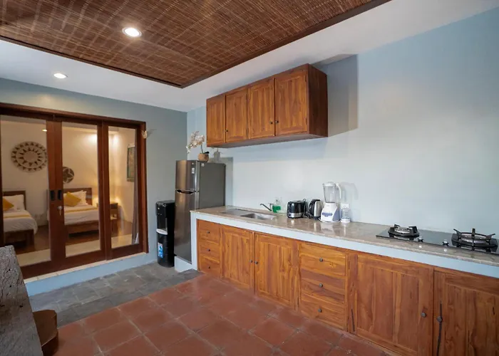 Hotel Kusuma Living And